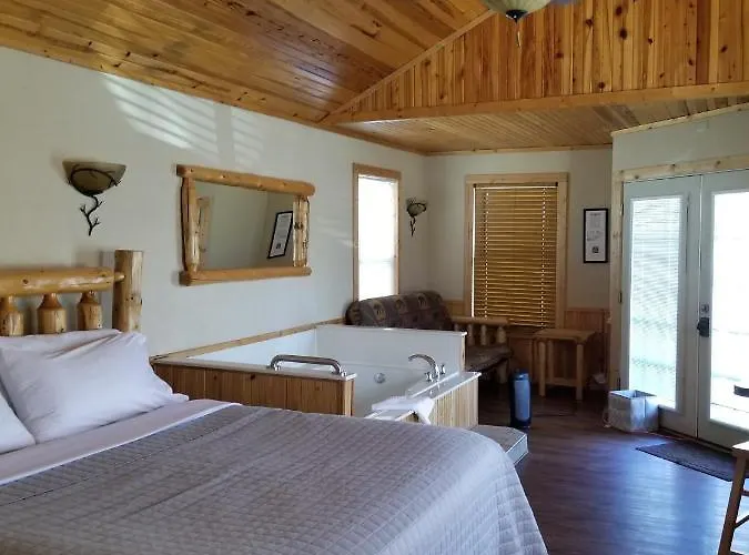 Hidden Lake Winery 3*