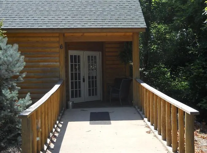 Hidden Lake Winery